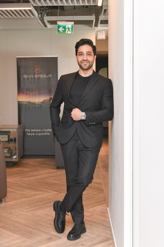 Emre Ba� : �Biz Ürün Satm�yoruz,  Markalara Reklam Alan� Yarat�yoruz�